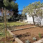 Soto Apartman *