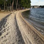 Soto Apartman Pirovac